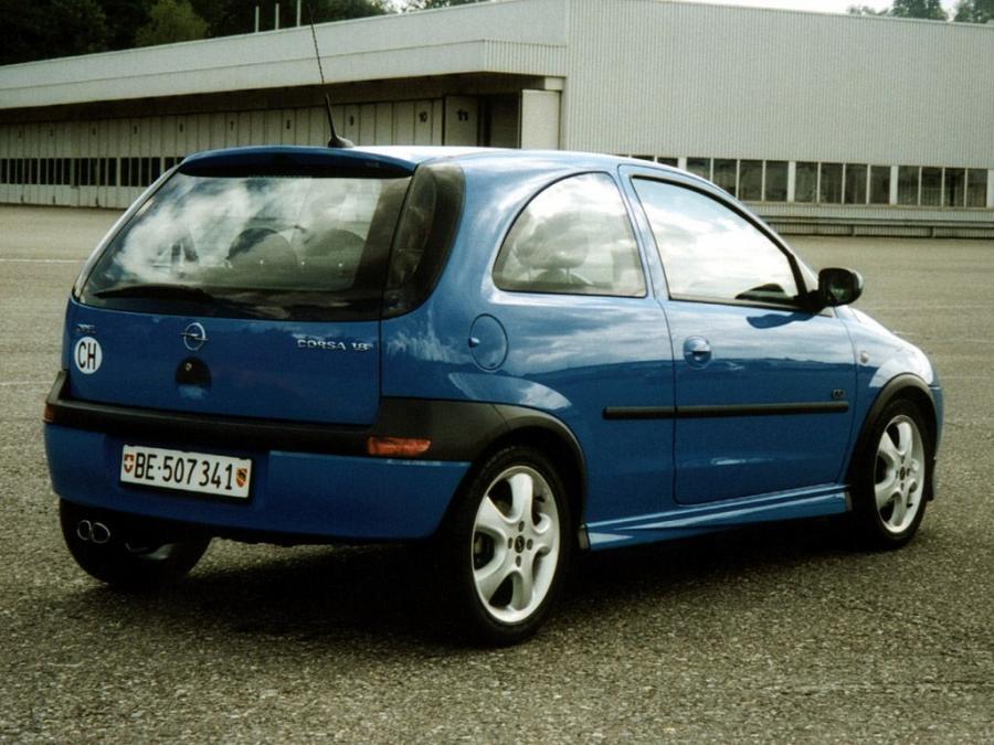  Opel Corsa GSi 2000 года  (фото 2 из 5)
